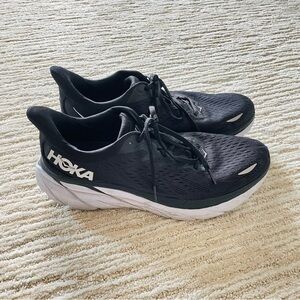 Hoka Clifton 8, size 10.5